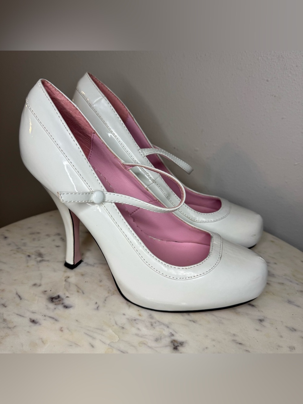 Leg Avenue Shoes Size 9 white Patent Leather heels role play costume